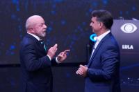 Brazil’s Lula and Flávio Bolsonaro trade barbs in 1st debate only days before presidential runoff
