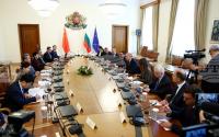 PM Radev Highlights Investment Opportunities in Bulgaria during Meeting with Chinese Foreign Minister
