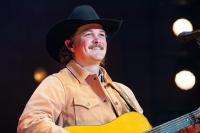Zach Top Brings ’90s Country Back to Michigan With a Wild Night in Grand Rapids