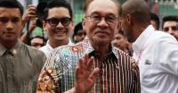 Malaysia PM Anwar sings Doris Day classic when asked about upcoming haze meeting