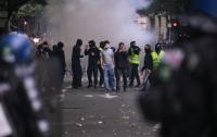 The Specter of Lepenism Looms Over France’s Social Crisis
