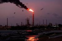 Venezuela oilfield hiring picks up as first wave of investment builds