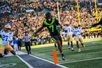 Oregon wide receiver Evan Stewart arrested on DUII charges