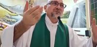 Ecuadorian Priest Killed by Falling Crucifix Moments After Preaching About Death | VIDEO