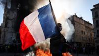 Is PSG vs Barcelona still going ahead? Police ‘lose control’ of riots in France capital
