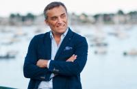 North Shore–based actor Marinko Radakovic Has Hit Red Carpets and the Big Screen, Journeying from Croatian Soccer Fields to Hollywood While Never Forgetting his Roots