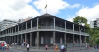 Mauritius lifts curfew after a week of tensions