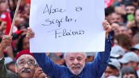 Lula takes to streets with people’s demands as Flávio leans on Big Tech in Brazil’s presidential race