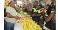 Police commissioner visits Central Market Paramaribo