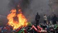 Extremists could exploit France's protests without organizing them, expert says