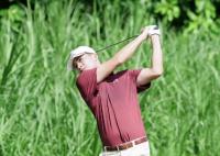Manotoc, Hirotaka break through with 66s, share lead at South Pacific
