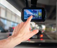 A New York Woman’s Dashcam Caught a Staged Crash on the Belt Parkway — Without It She Could Have Been Blamed for the Whole Thing