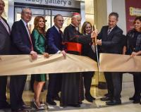 Hobby Lobby’s Billionaire Founders Are Building a White Evangelical America