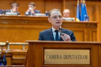 Romanian lawmakers end month-long stalemate by voting in Niculescu minority government