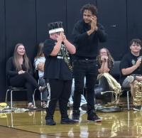 Mahanoy Area homecoming king gives crown to classmate, goes viral