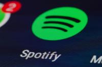 Music recommendations may be getting less and less niche — this is how UI students combat it