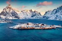 EU Puts Icebreakers, Shipping Security at Center of New Arctic Strategy