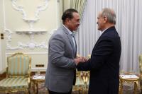 Iranian President meets Pakistani Army Chief