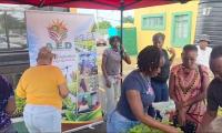 OFFICIALS WELCOME STRONG SUPPORT FOR AGRICULTURE NIGHT MARKET