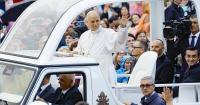 Pope takes to popemobile for first time since surgery