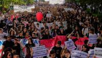 Thousands march in Greece in France-inspired student protests