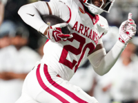 Arkansas Razorbacks get new coach firs\t SEC win; Hogs beat Vandy