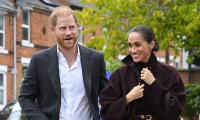 Volunteer ignores Meghan's 'performative' questions at food bank