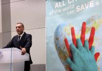 Health minister urges public to learn CPR to save lives