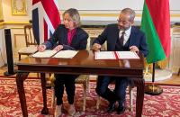 Oman, UK sign two letters of intent in space, artificial intelligence in education