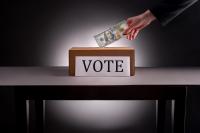 Texas campaign spending explained using corn dogs and Cowboys tickets