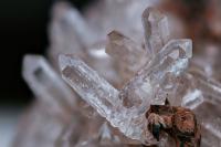 Chinese Scientists Achieve Superconductivity Defying Magnetic Field Limits in Bulk Crystal