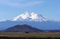 Florida Climber Stuck Two Nights on Mount Shasta After Crevasse Fall Breaks Leg