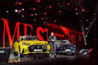 Mercedes Cookie Cutter-ing Today’s Cars, Showing Its Future