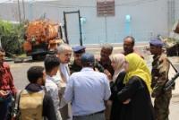 [In Yemen's water-starved city of Taiz, women lead as mediators