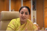 Delhi CM Rekha Gupta Announces Anti-Pollution Measures: Non-BS VI Entry Ban, Mandatory Fuel Station PUC Checks