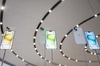 Apple Expands US Supplier Network for New iPhone Models