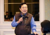 Outgoing Small Business Chief Says Successor Needs Skill and Unity