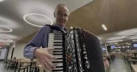 World Series: Wisconsin accordion player to perform during Games 1 & 2