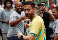 Lawmaker invigorates Lula campaign with social media push
