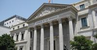 Spain raises the monthly advances for unpaid child support to 300 euros