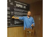Japanese magazine spotlights educator Anand Kumar’s “Super Infinity” as a global education movement