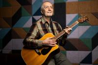 Children’s singer Raffi on his 50-year career, screen time and Ms. Rachel
