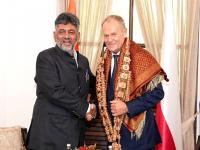 Polish PM Tusk in Bengaluru; meets CM DK Shivakumar, aims to explore opportunities for collaboration