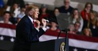 Can 2,000 people in a hangar in Sioux City influence the US midterms? Trump is banking on it