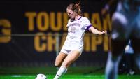No. 12 Washington, Minnesota Share Points In Minneapolis