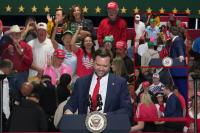 Vance leads crowd in prayer after rallygoer has medical emergency at campaign event in Nebraska
