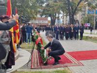 Bulgarian Ambassador to North Macedonia Zhelyazko Radukov Lays Wreath at Monument to IMARO Founders in Skopje