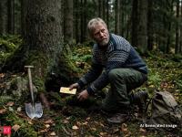 Why Norwegians are buying gold and leaving it in forests