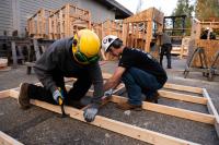 Washington state treasurer visits Marysville high school trades program