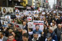 Thousands protest in Turkey over journalists' arrests, media shutdowns